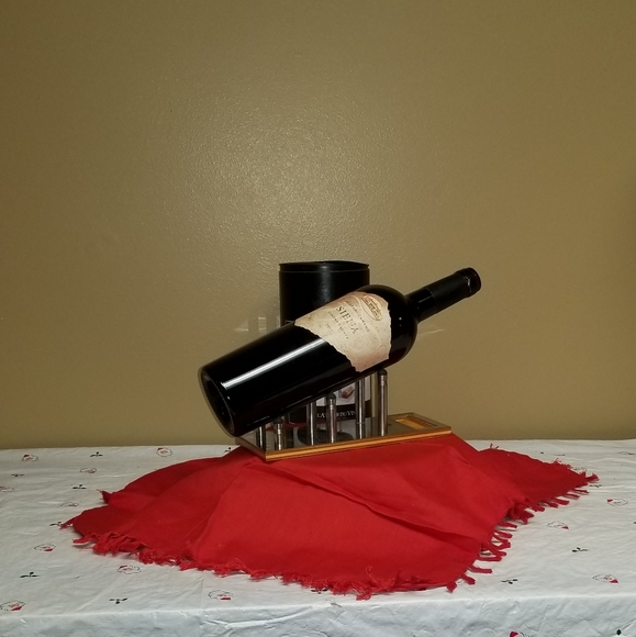 Wine cradle - Picture 1 of 8